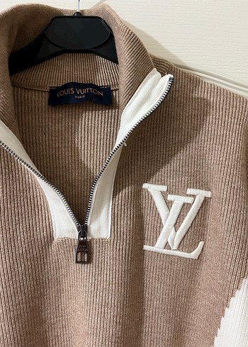 Louis Vuitton Bej Ekru Yarım Fermuarlı Triko Kadın Kazak