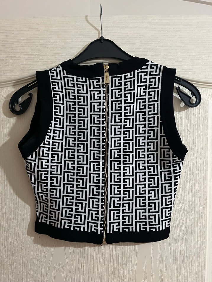 Düğmeli Siyah Beyaz Mini Kadın Yelek - Görsel 2