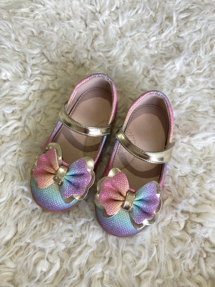 Pastel Renkli Parti Süsleri ve Balonlar - Görsel 4