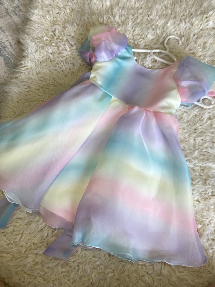 Pastel Renkli Parti Süsleri ve Balonlar - Görsel 3