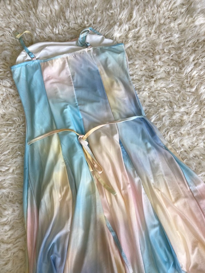 Pastel Renkli Uzun Elbise - Görsel 5