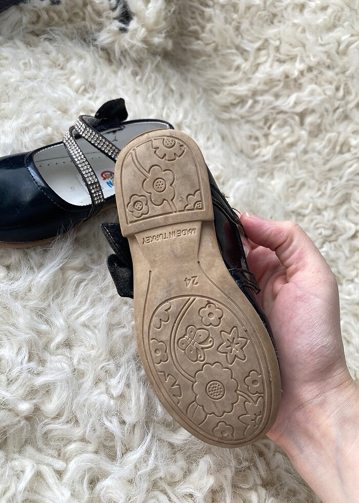 Siyah fiyonklu rugan ayakkabı - Görsel 3