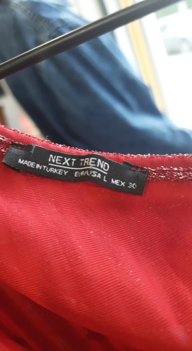 Kırmızı Pilili Tek Omuz açık Bluz - Görsel 4