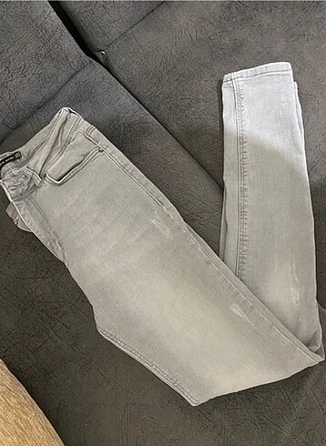açık gri pantolon