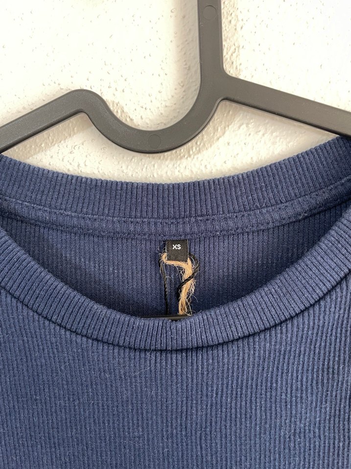 Lacivert Uzun Kollu asimetrik Kadın bluz - Görsel 3