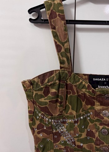Sagaza Kadın Kamuflaj Desenli Mini Tulum - Görsel 5