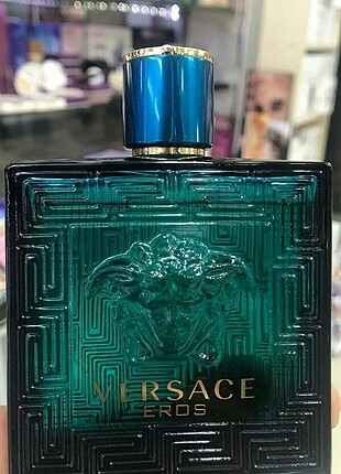 Versace eros