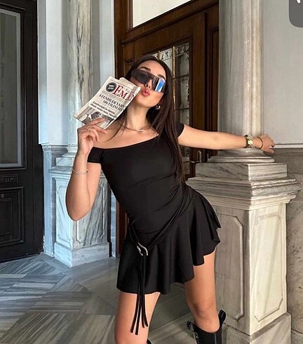 Diğer Siyah Elbise