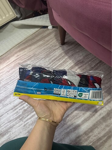 H&M Hm lisanslı spiderman çorap 7Lİ?? 31-34