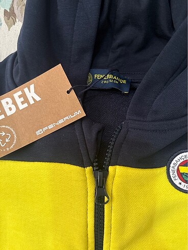 2 Yaş Beden lacivert Renk Feneriumdan alındı sıfır etiketli 2 yaş