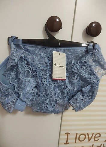 Pierre Cardin diğer