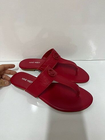 Nine west kuramızı terlik