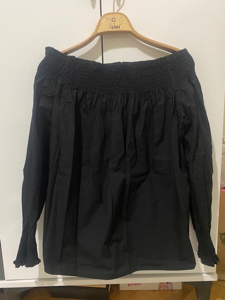 Siyah Kayık Yaka Uzun Kollu Kadın Bluz - Görsel 2