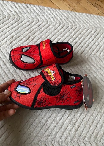 Kırmızı Spiderman Erkek Çocuk Ev Terliği - Görsel 2