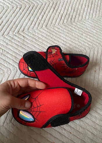 Kırmızı Örümcek Adam Erkek Çocuk Ev Terliği - Görsel 4