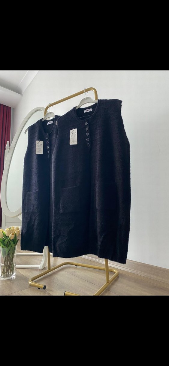 Düğmeli Siyah Kolsuz  Yelek - Görsel 3