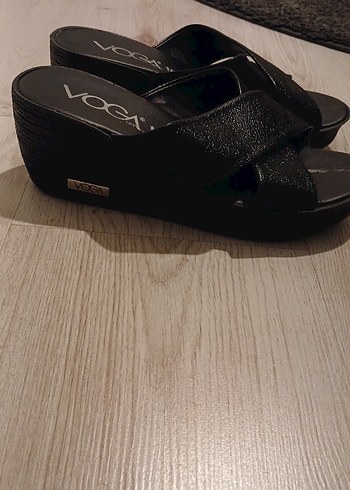 Siyah Kadın Dolgu Topuklu Terlik Velcro - Görsel 8