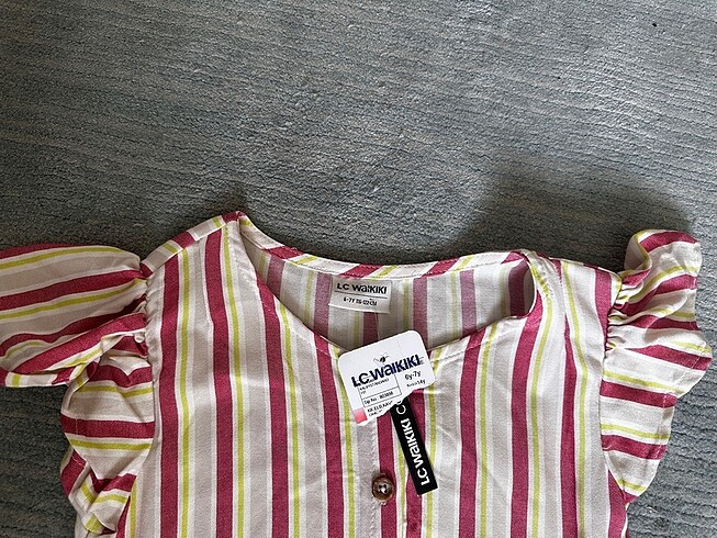 LC Waikiki Elbise etiketli