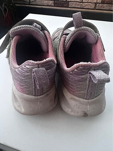28 Beden çeşitli Renk Skechers ayakkabı