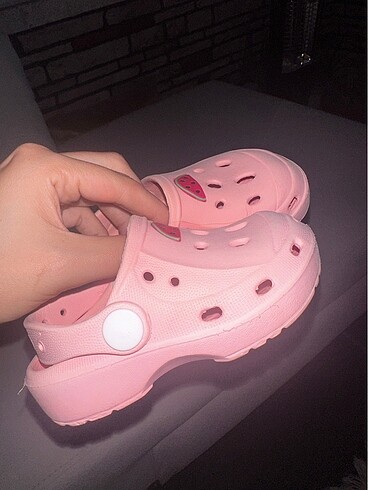 22 Beden pembe Renk Crocs