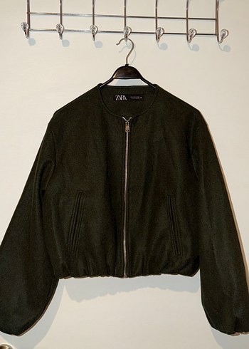 Zara Yesil Kisa Kase Ceket