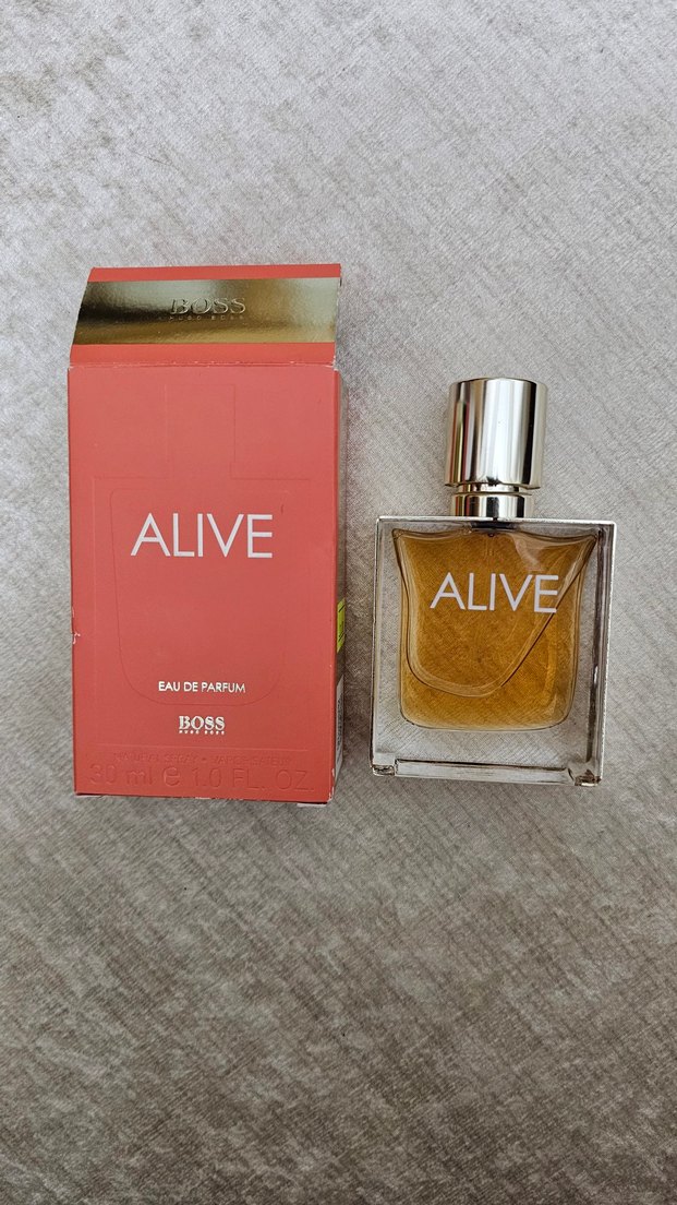 HUGO BOSS Alive Kadın Parfümü 30 ml - Görsel 2