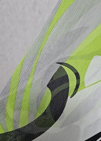 DESENLİ ŞİFON KUMAŞ - Görsel 3