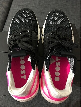 Adidas ultraboost spor ayakkabısı