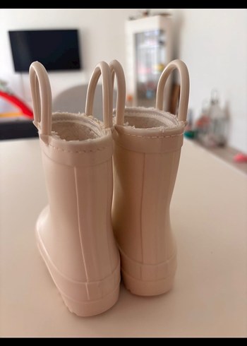 LC Waikiki Kız Çocuk Bej Lastik Bot