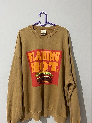 PULL AND BEAR SWEATSHİRT