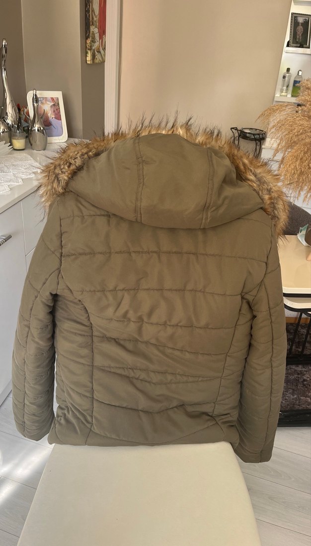 Kürk Detaylı Kahverengi Kadın Kışlık Mont - Görsel 3