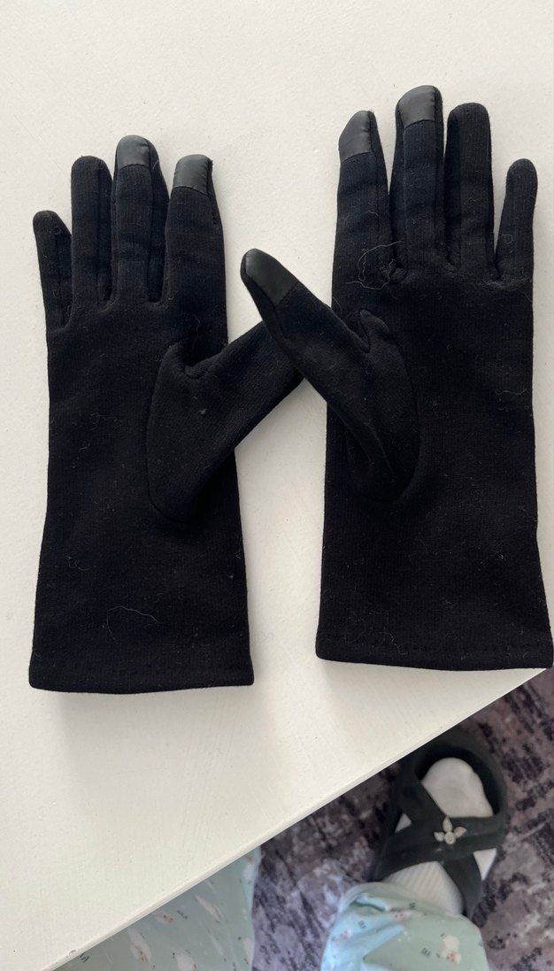 Düğmeli Siyah Kadın Eldiveni - Görsel 2