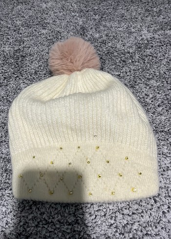 Beyaz Kadın Triko Ponponlu Bere - Görsel 3