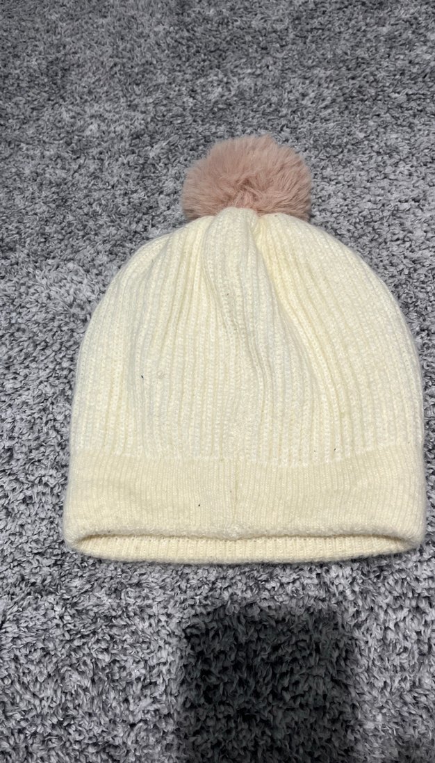 Beyaz Kadın Triko Ponponlu Bere - Görsel 2