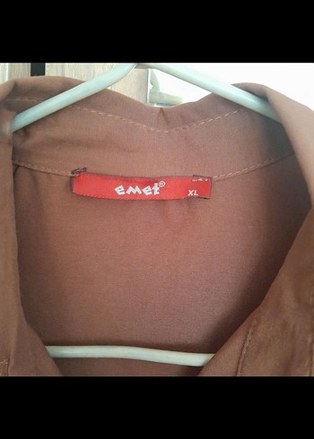 Uzun Kollu Düğmeli Kahverengi Tunik - Görsel 4