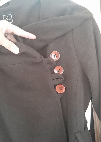 Kemerli Siyah Kadın Kaban - Görsel 6