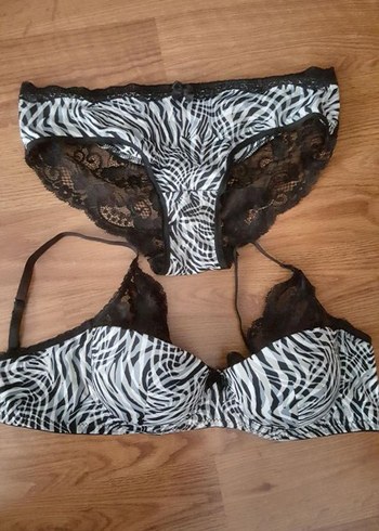 Push-up dolgulu, Zebra Desenli, Dantel detaylı Sütyen Takımı - Görsel 5