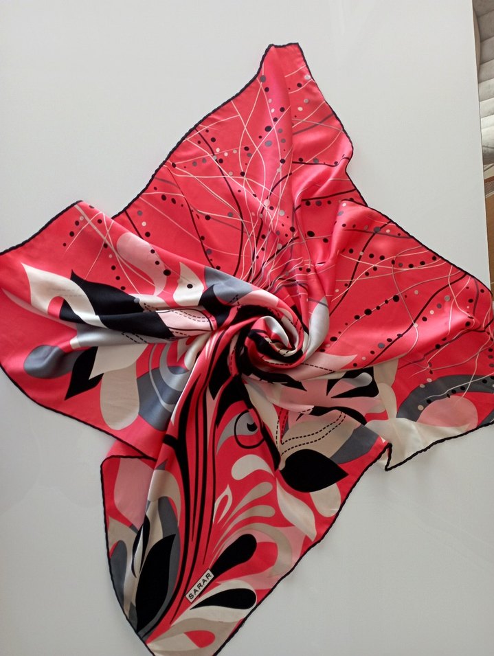 SARAR marka ipek eşarp - Görsel 3