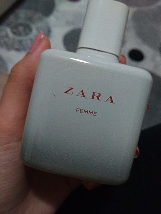 zara femme parfüm