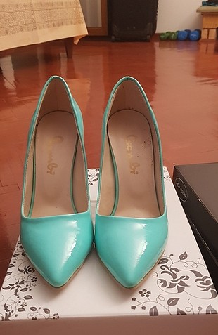 Bambi Mint Yesili Stiletto