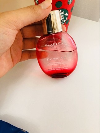 Clarins Makyaj sabitleme spreyi