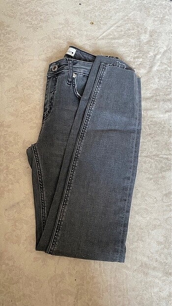 Zara Jean - Görsel 2