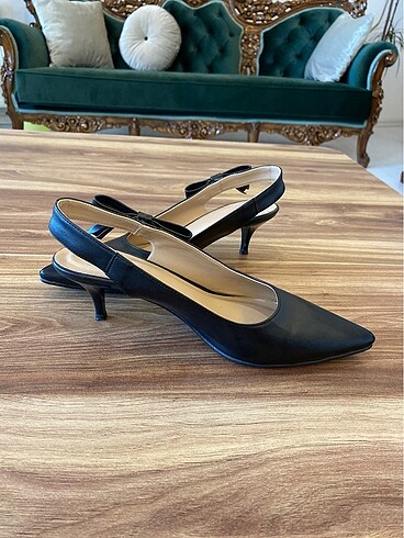 Diğer Siyah stiletto