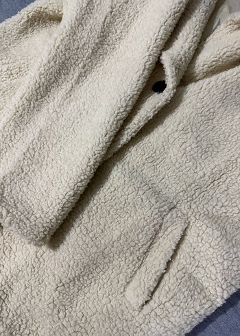 Düğmeli Beyaz Midi Kadın Kaban - Görsel 4