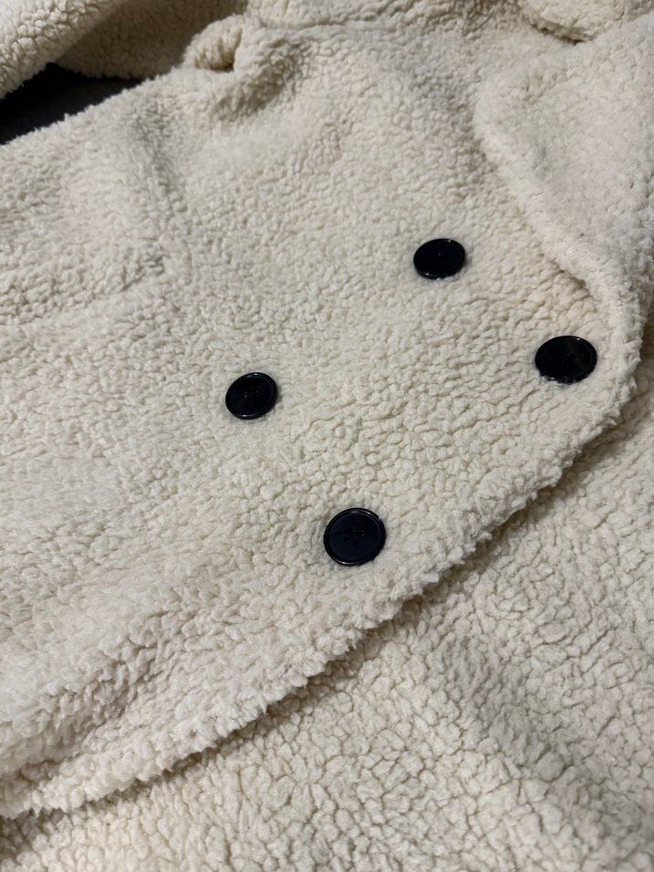 Düğmeli Beyaz Midi Kadın Kaban - Görsel 3