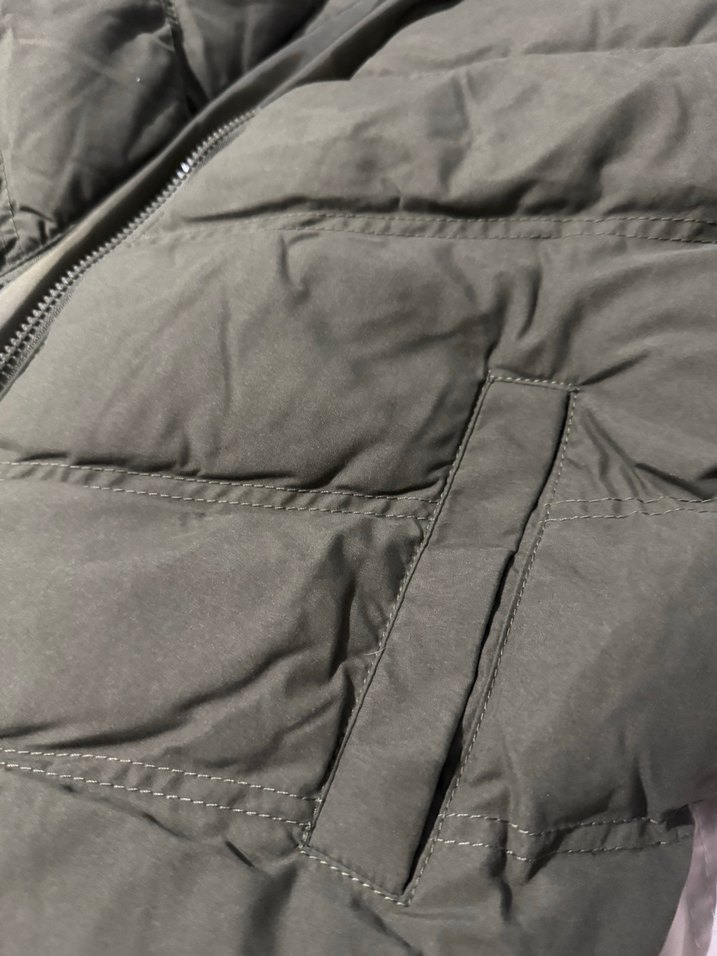 Siyah Fermuarlı Kadın Midi Kaban - Görsel 2