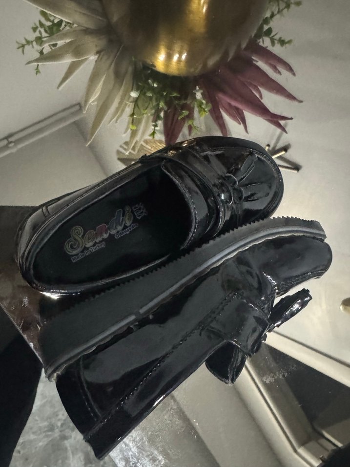 Siyah Püsküllü Erkek Çocuk Özel Ayakkabı - Görsel 3