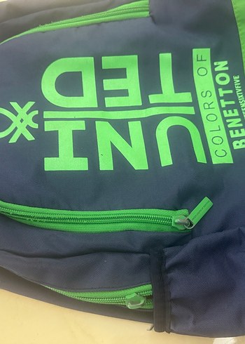 Benetton okul çantası - Görsel 2