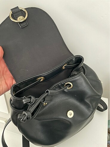  Beden pull bear sırt çantası