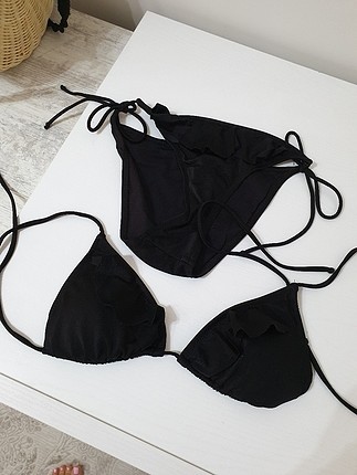 siyah renkte bikini,Penti markanin,36-38 beden,yeni sayilir,bir 